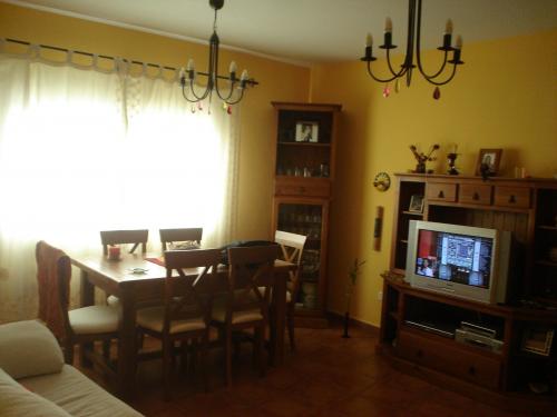 SE VENDE COQUETO PISO EN TEGUESTE 