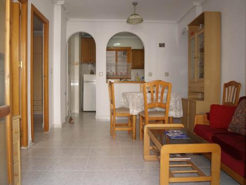 TORREVIEJA, PLAYA DE LOS LOCOS, 75.000