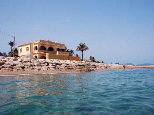 casa de lujo en la costa de denia de 300