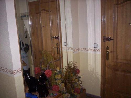 Vivienda seminueva con 3 dormitorios dos baños salon cocina galeria