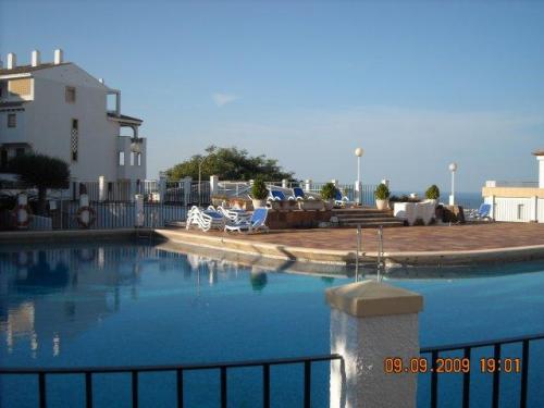 VENDE APARTAMENTO EN PEGO ALICANTE CON VISTAS AL MAR Y