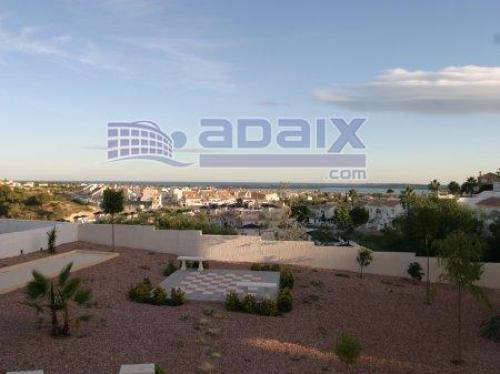 Bonito bungalow a estrenar en Rojales de planta baja en
