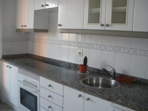 PISO EN VENTA EN GIJON. DOS DORMITORIOS. SEMINUEVO. INMEJORABLE ZONA.