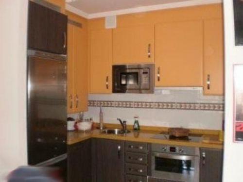 Apartamento exterior altura un 5 piso. CalefacciOn individual de gas