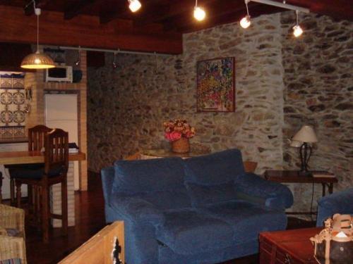 SE VENDE APARTAMENTO RUSTICO EN PIEDRA Y MADERA COMPLETAMENTE REHABILITADO