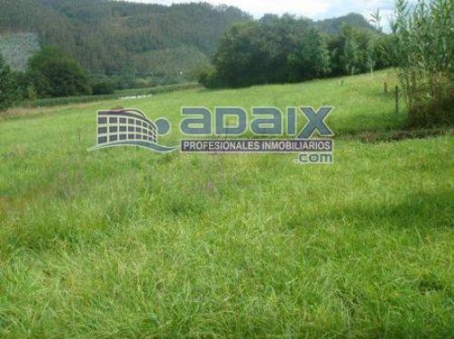 SE VENDE TERRENO EDIFICABLE . LLANO CON TODOS LOS SERVICIOS