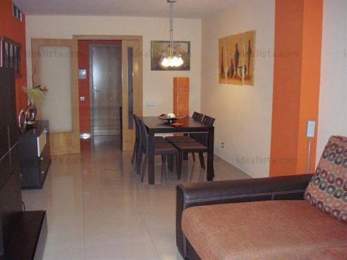 Piso de Venta en Badalona Zona Centro (58.900.644 Pts) tiene