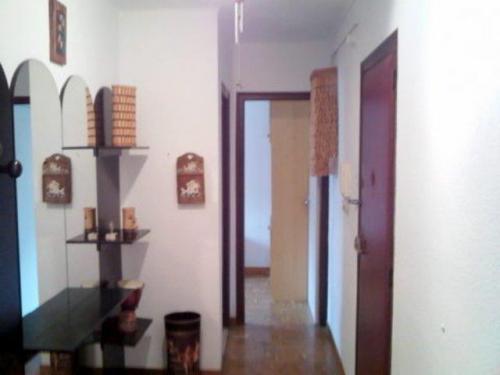 Piso en venta en Hospitalet zona Tomas Jimenez.Segundo piso con