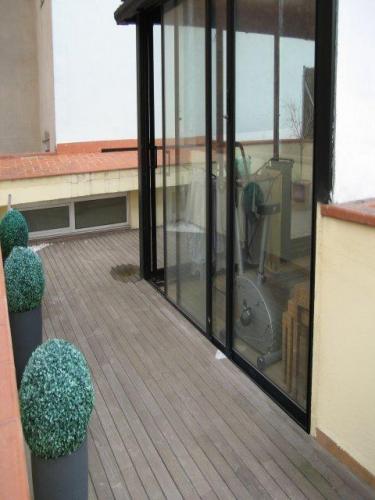 Piso en venta en Collblanc. La vivienda tiene 63 m2