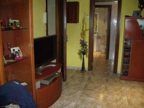 Zona: La Balsa (38.000.000 Pts). El piso tiene suelo de