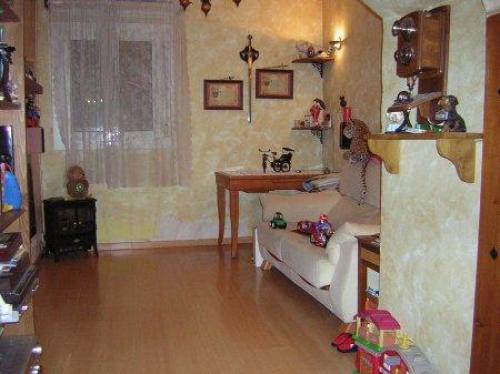 Zona: LA PAU (35.000.000 Pts.) Muy buen estado. Suelo de