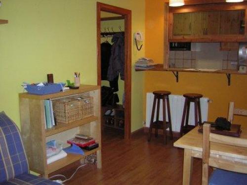 Zona: PEP VENTURA (36.500.000 Pts.) Buen estado. Suelo de parquet.