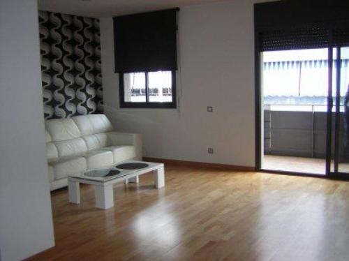 Zona: PEP VENTURA (1.200 euros/Mes con parking!) Nuevo! Muy buen