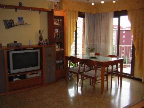 Zona: LLEFIA (37.000.000 Pts) Buen estado reforma de 7 años.