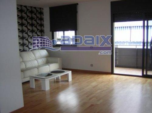 Zona: PEP VENTURA (68.500.000 Pts) Nuevo! Muy buen estado. Suelo