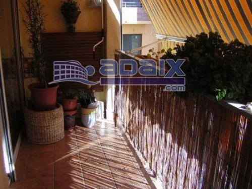 Piso de Venta en Badalona Zona de Lloreda (39.496.709 Pts).