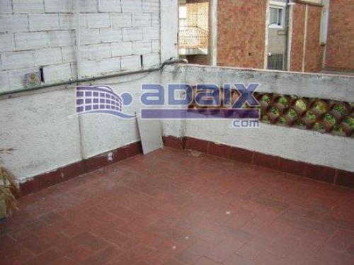 ZONA: ARTIGAS (31.600.000 Pts). Terraza de 24 metros Trastero Todo