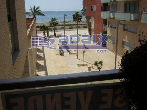 Piso en Badalona situado en la ZONA: PUERTO (55.500.000 Pts).