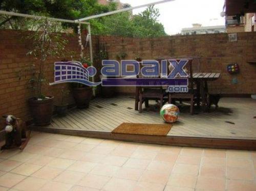 ZONA: BADALONA CENTRO (52.000.000 Pts). Suelo de parket Puertas de