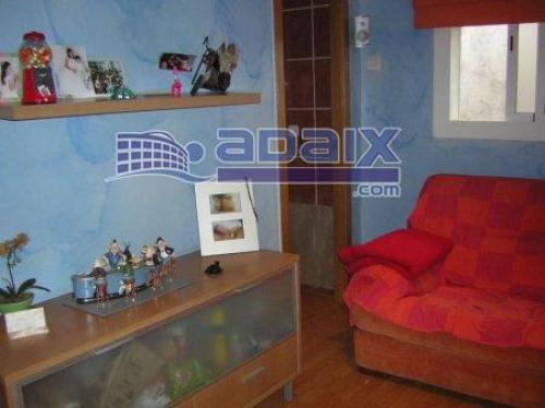 ZONA: GORG. (36.997.000 Pts). Suelo de gres Ventanas de aluminio