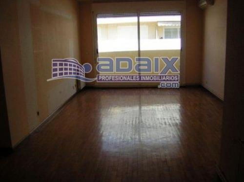 ZONA: MONTIGALa (67.496.000 Pts). Suelo de parket Ventanas de aluminio