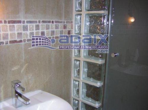 ZONA: Salud. ( 39.000.000 pts ) Suelo de gres imitaciOn