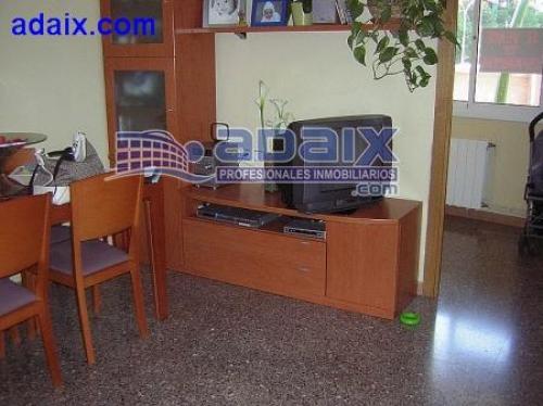 ZONA : LLEFIa ( 46.000.000 pts ) Terrazo calefacciOn roble