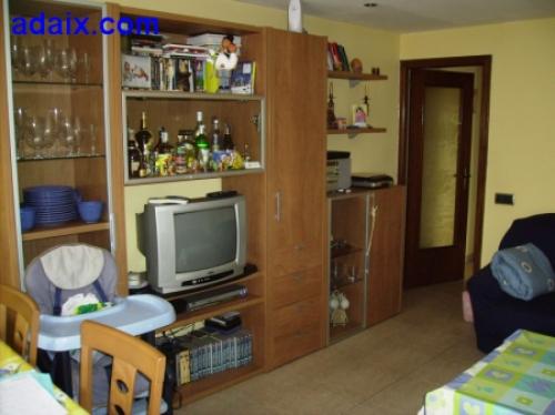 ZONA: SALUD ALTA ( 37.000.000 pts). Gres embero A.A. semireformado.