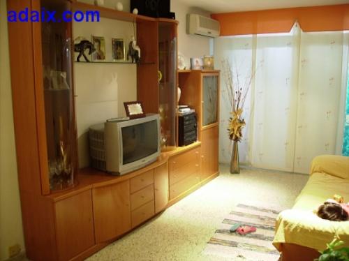 ZONA: SALUD (54.220.000 pts). Roble A.A. cocina toda reformada balcOn