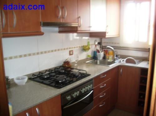 ZONA: LA SALUD. Embero carpinteria aluminio calefacciOn A.A. ¡ EXTERIOR