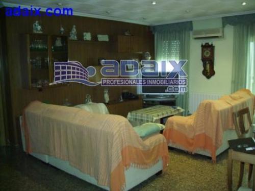 ZONA: ARTIGAS. Todo reformado comedor 25m2 balcOn galeria bien comunicad