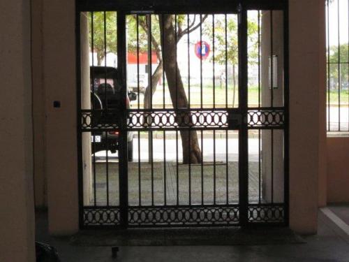 ESTUPENDO Y LUMINOSO PISO EN ZONA DE CHAPIN CON TRES