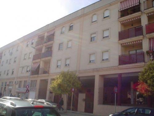 Piso de 4 dormitorios en Jerez de la Frontera. Es