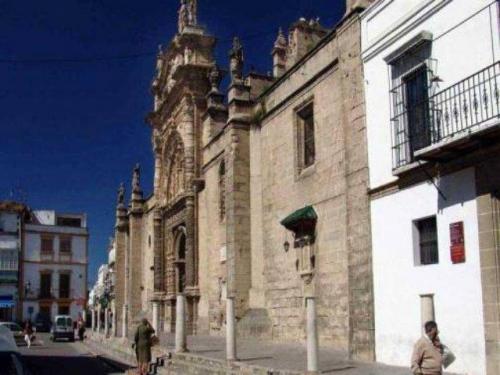 Solar en una de las mejores y mas centricas calles