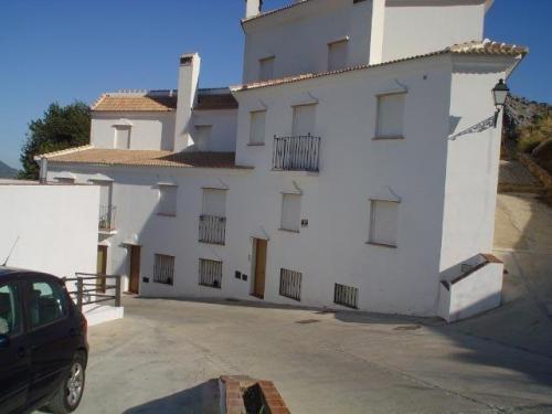 Piso de dos dormitorios en Benaocaz