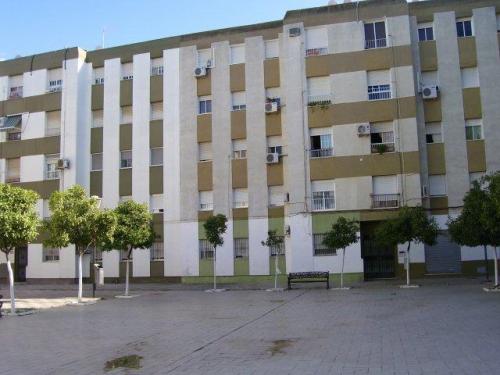 PRECIOSO PISO REFORMADO COCINA-COMEDOR TOTALMENTE AMUEBLADO EN PRECIO ESTA INCLUIDA