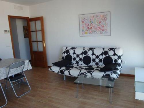PRECIOSO PISO EN URB. PRIVADA. SUELO DE PARQUET. A/ACON. EN