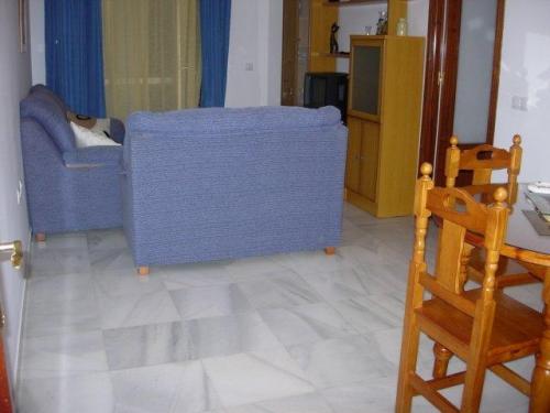 PISO EN URB. PRIVADA BAñO ASEO CON PLACA DE DUCHA