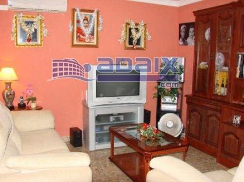 Casa de 2 planta en la Zona Sur de Jerez.