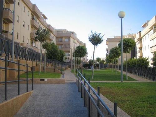 PISO EN URB. PRIVADA 2 BAñOS UNO DE ELLOS CON