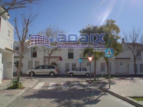 Casa unifamiliar en la zona este de Jerez. A su