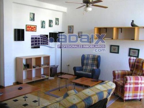 Plaza San Juan. Excelente piso amueblado en urbanizacion privada muy