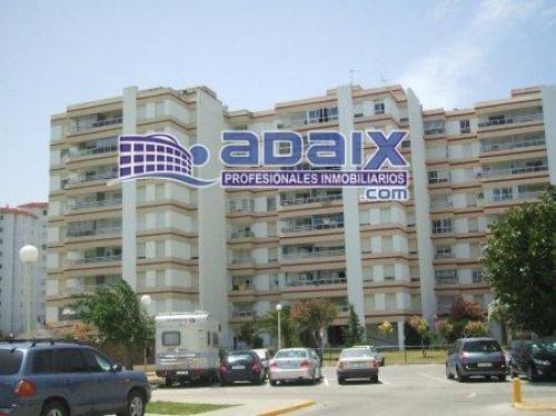 ALQUILADO Apartamento en zona residencial en primera linea de playa