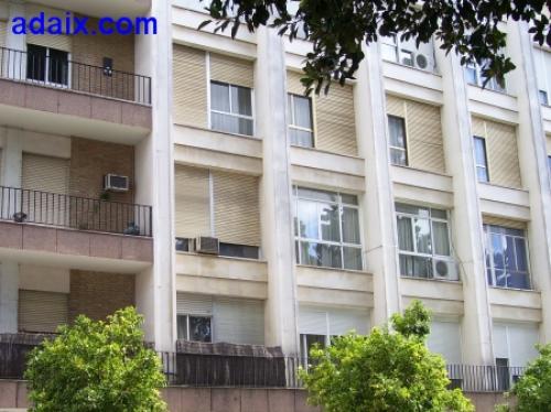 Piso en centro 132 metros utiles muy amplio cocina amueblada