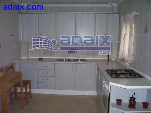 AMPLIA CASA DE 2 PLANTAS UNO DE LOS 5 DORMITORIOS