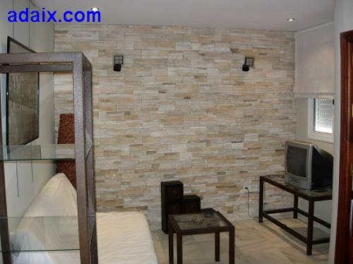 Vivienda de primeras calidades y reciente construcciOn . El apartamento