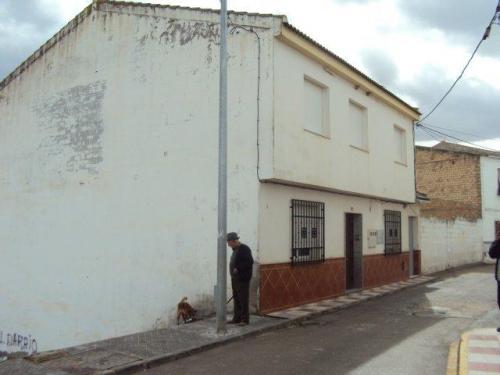 Casa en venta en Huetor - Tajar (Granada). Casa de