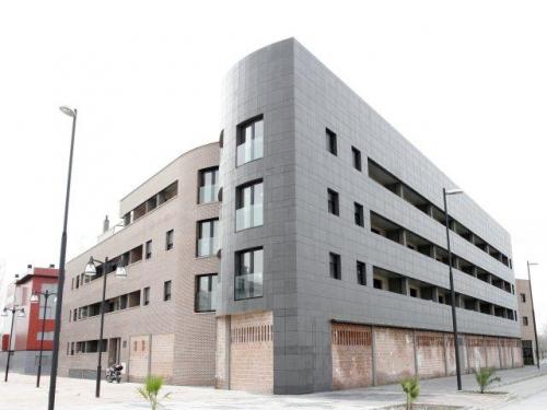 Piso en venta en Santa Fe (Granada). Piso de 68