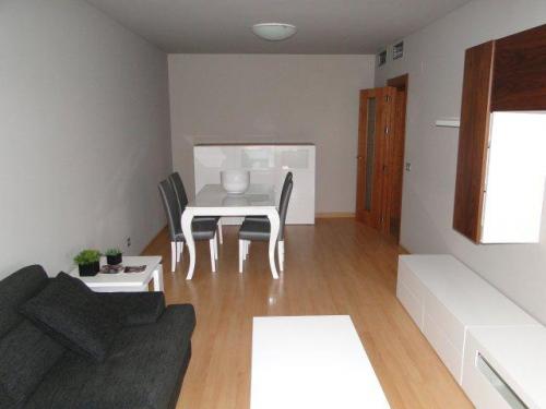 Vivienda en Motril Zona Playa GranadaOPORTUNIDAD. APARTAMENTO EN COMPLEJO RESIDENCIAL