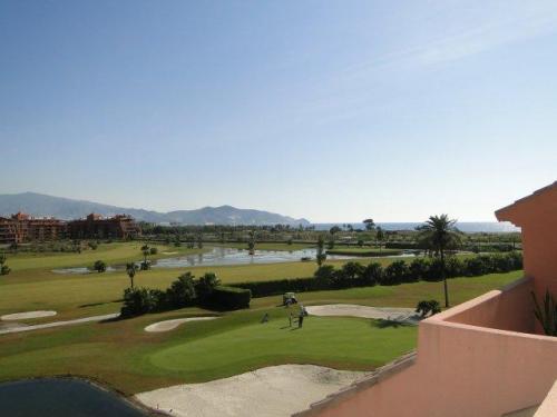 Piso en Motril Zona Playa Granadaatico de tres dormitorios con